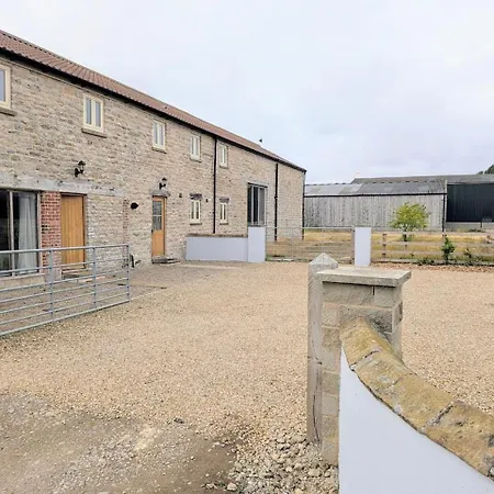 Salton Barns דירה