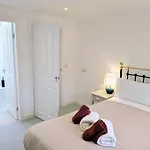 Apartament Salton Barns *